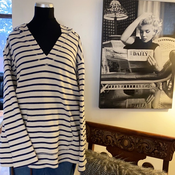 Ralph Lauren Tops - Ralph Lauren Pullover hooded top